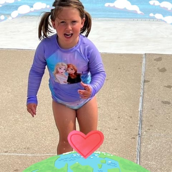 Meet your Posher, Ash - Picture 1 of 1